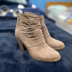 Fergalicious by Fergie • Gray Taupe Suede Booties